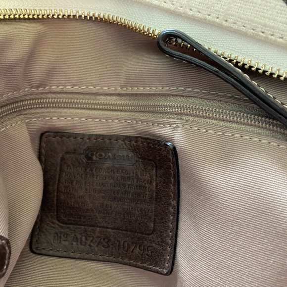 Authentic Coach Purse - Picture 10 of 11